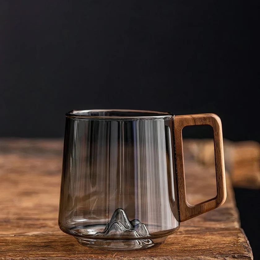 Tasses à café en verre gris fumé inclinées avec poignée en bois - 11